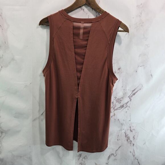 Fabletics Tank Top Womens XS Copper Rust Slit Open Back Longline Mesh High Neck - Picture 1 of 9